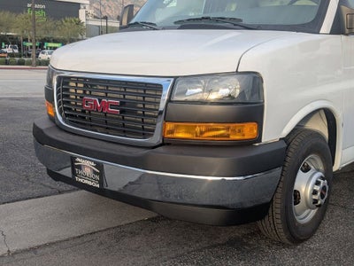 2026 GMC Savana Cutaway 3500 1WT