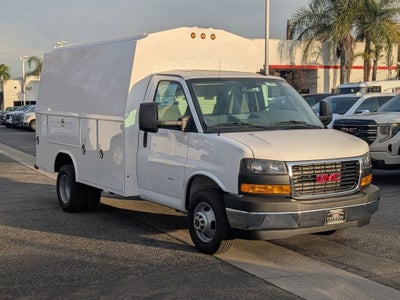 2026 GMC Savana Cutaway 3500 1WT