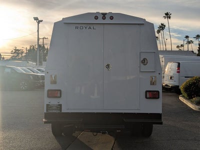 2026 GMC Savana Cutaway 3500 1WT