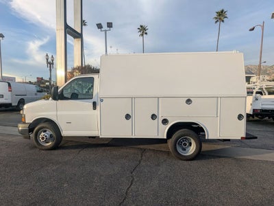 2026 GMC Savana Cutaway 3500 1WT