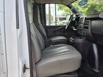 2021 GMC Savana Cutaway 3500 VAN 177" RWD