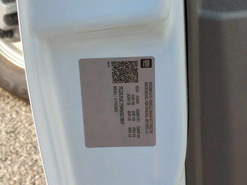 2024 GMC Savana Cutaway 4500 2WT