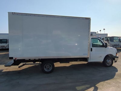 2024 GMC Savana Cutaway 4500 2WT