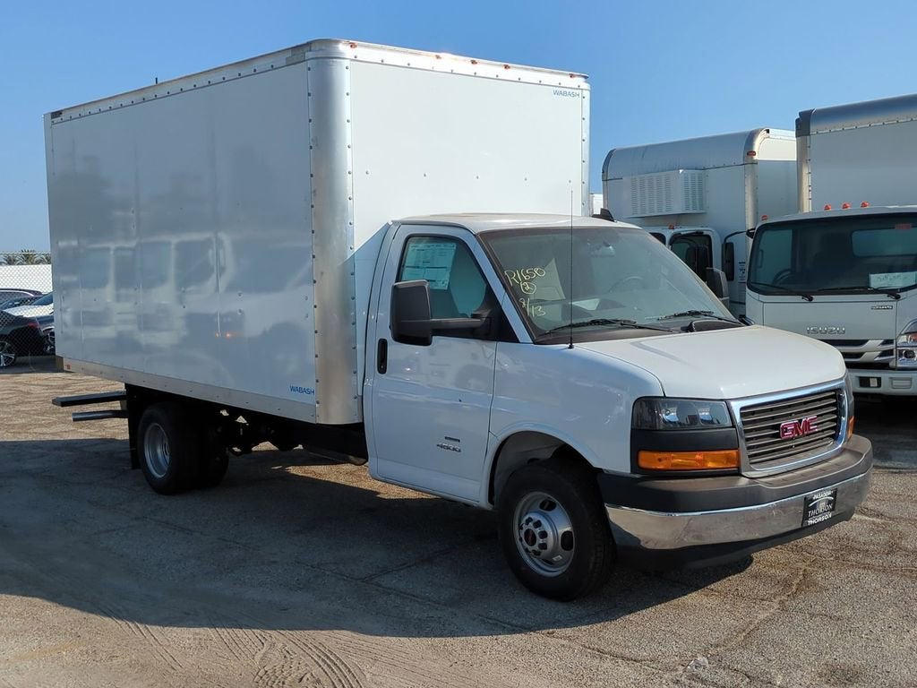 2024 GMC Savana Cutaway 4500 2WT