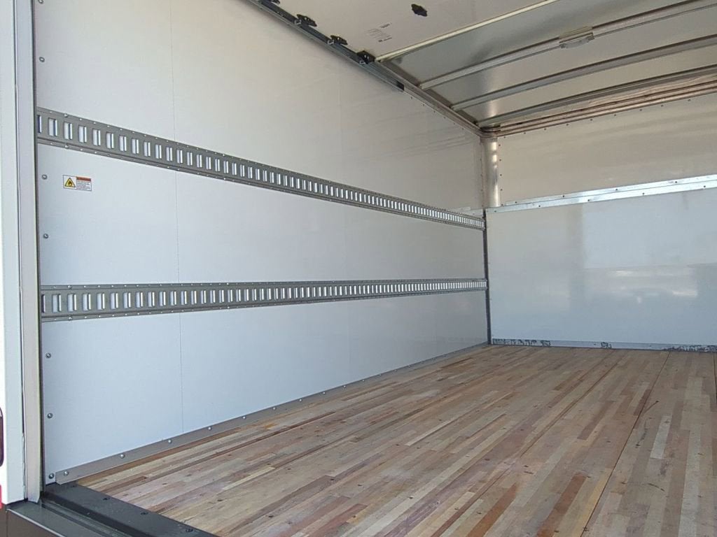 2024 GMC Savana Cutaway 4500 2WT