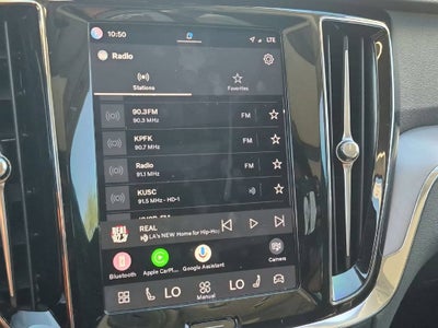 2024 Volvo S60 Core Dark Theme