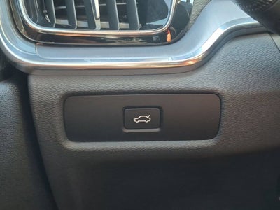 2024 Volvo S60 Core Dark Theme