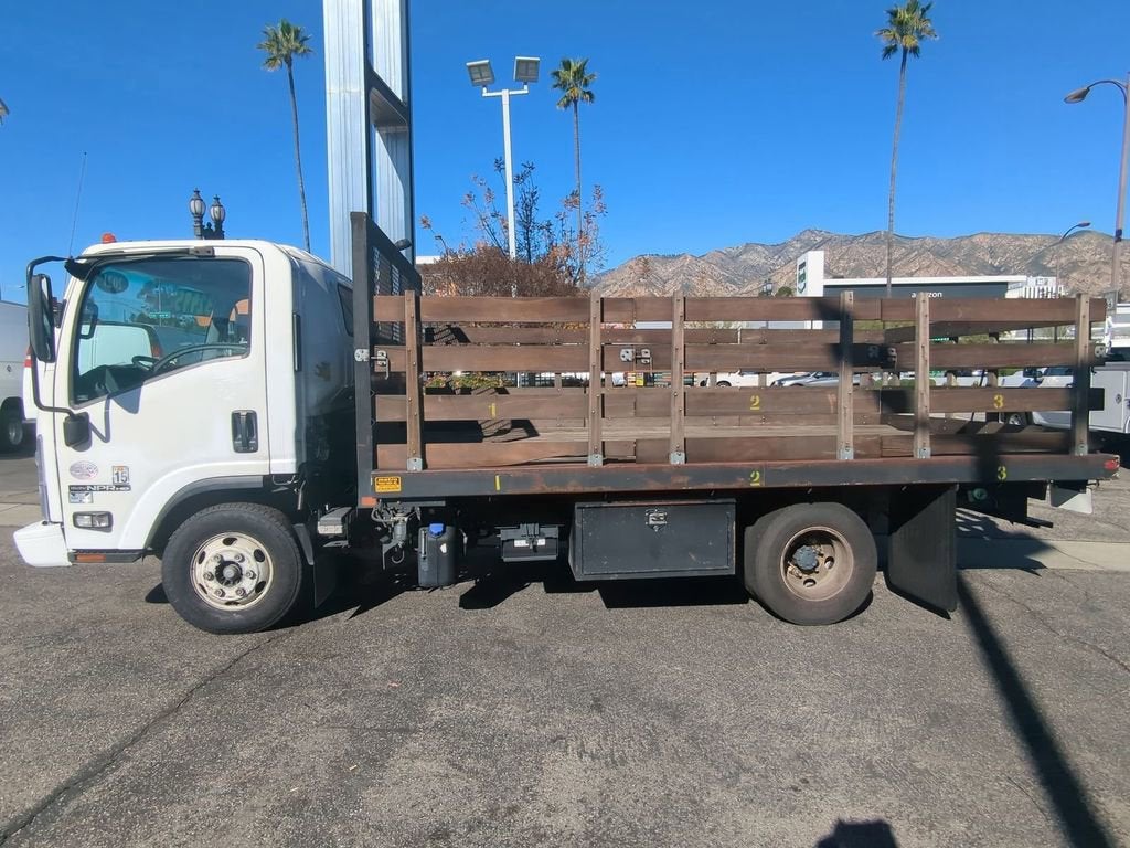 2021 Isuzu NPR-HD Base