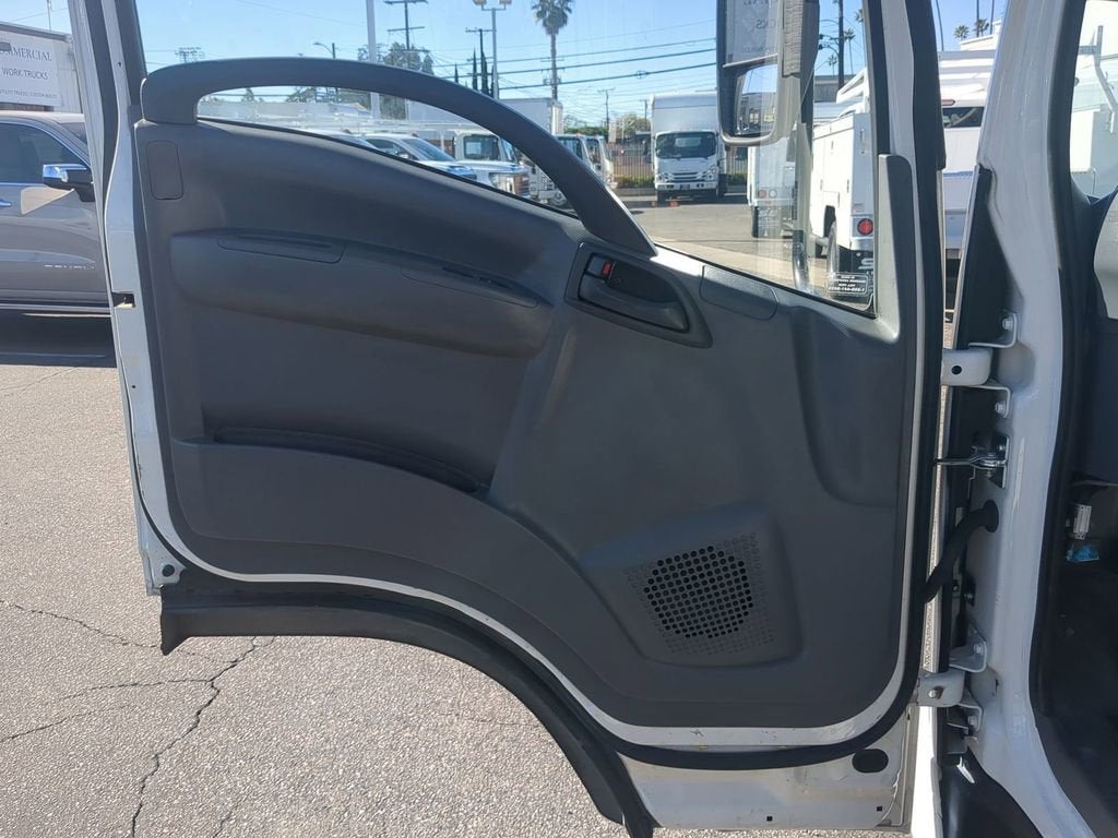 2021 Isuzu NPR-HD Base