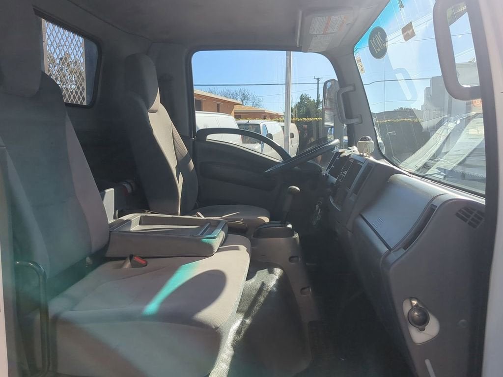 2021 Isuzu NPR-HD Base