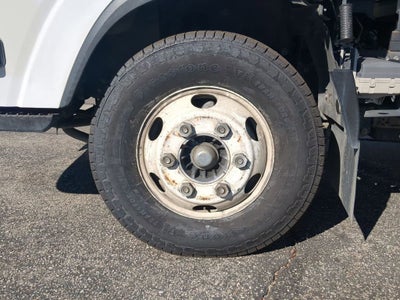 2021 Isuzu NPR-HD Base