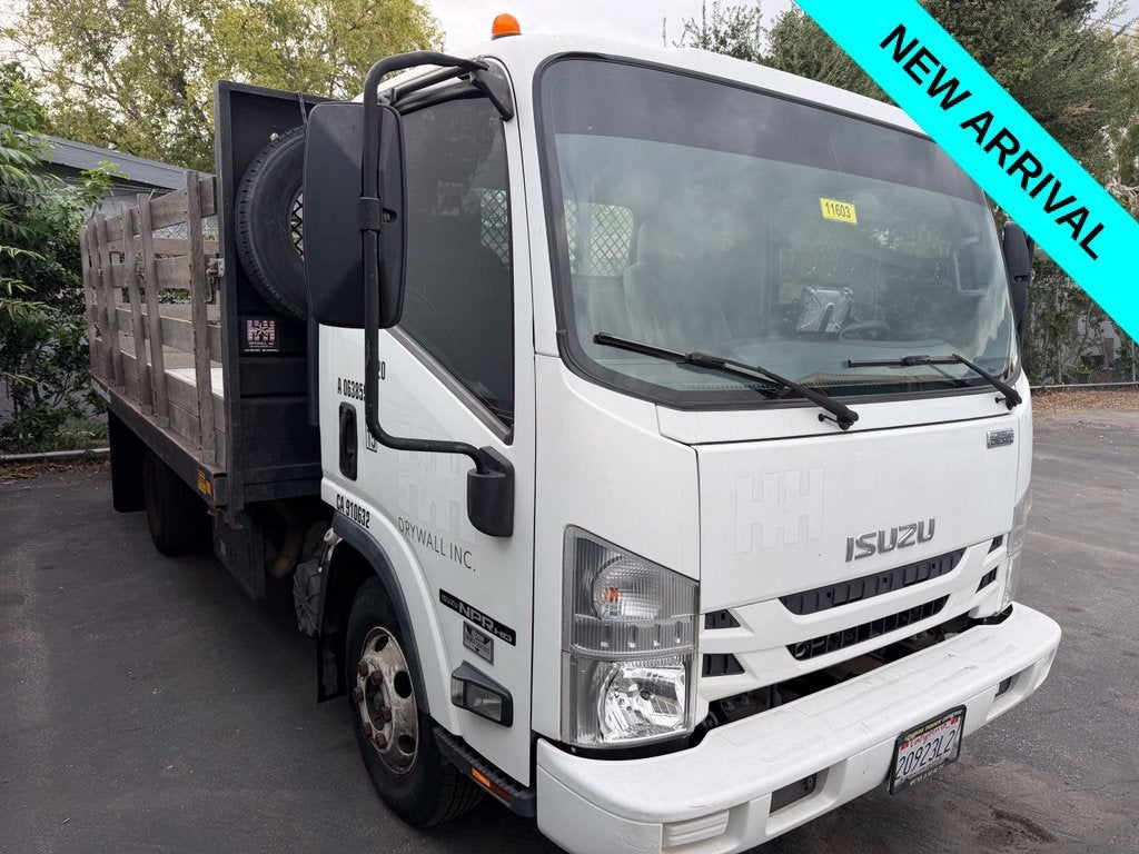 2018 Isuzu NPR Base