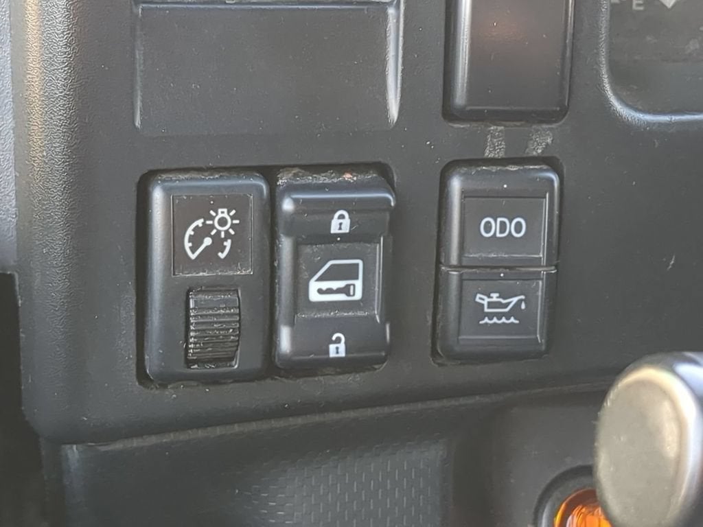 2024 ISUZU TRUC NRR Base