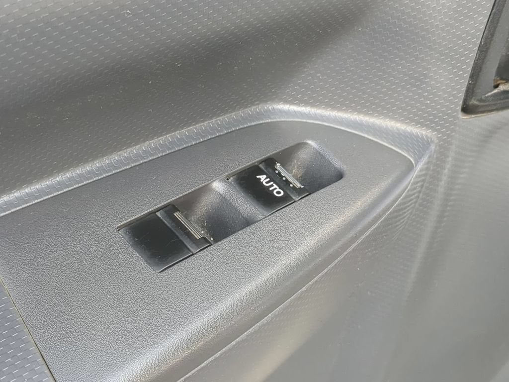 2024 ISUZU TRUC NRR Base
