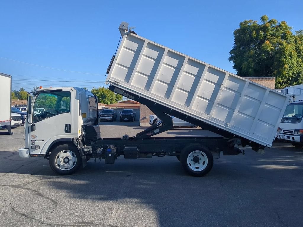 2024 ISUZU TRUC NRR Base