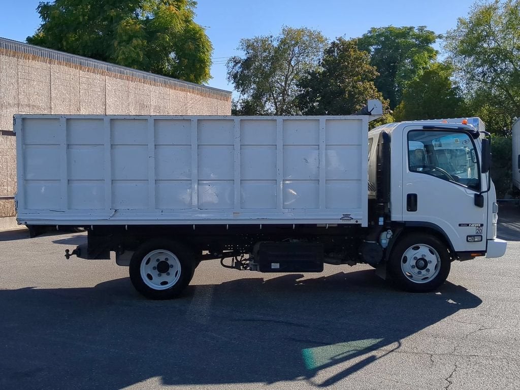 2024 ISUZU TRUC NRR Base