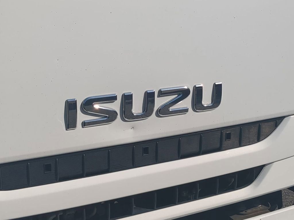 2017 Isuzu NRR DSL REG AT IBT PWL