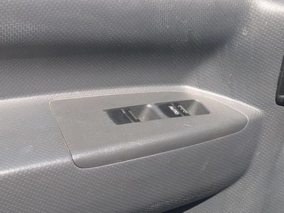2023 Isuzu NRR Base