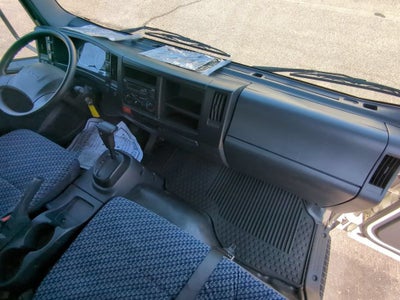 2023 Isuzu NRR Base