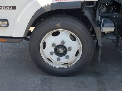 2023 Isuzu NRR Base