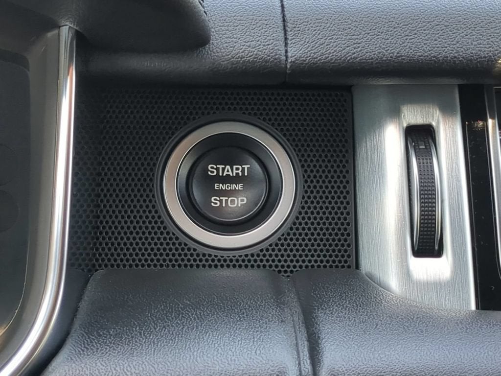 2020 Land Rover Range Rover P525 HSE