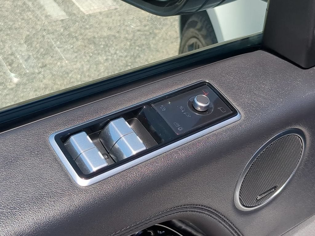 2020 Land Rover Range Rover P525 HSE