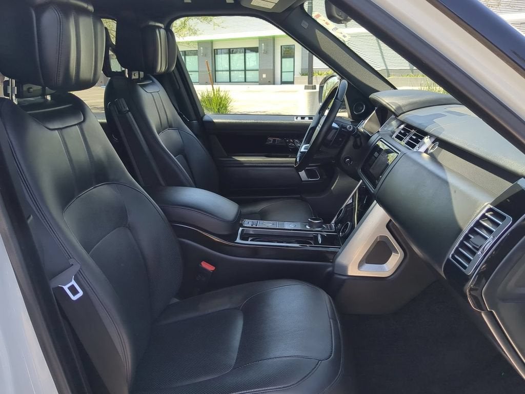 2020 Land Rover Range Rover P525 HSE