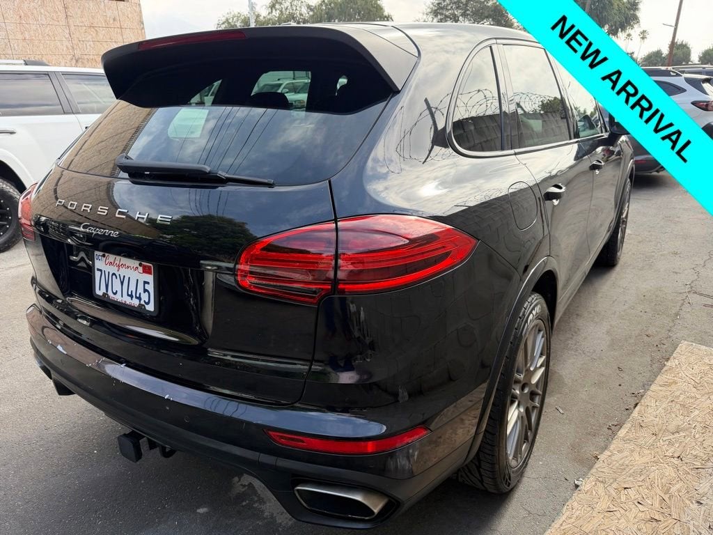 2017 Porsche Cayenne PLATINUM