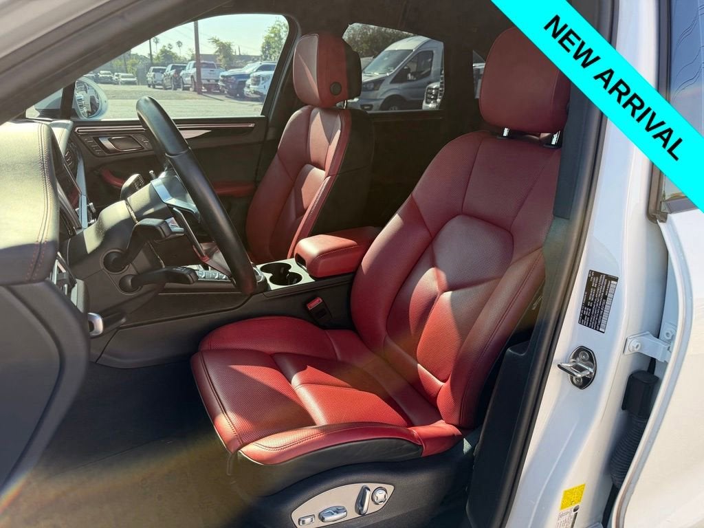 2021 Porsche Macan S